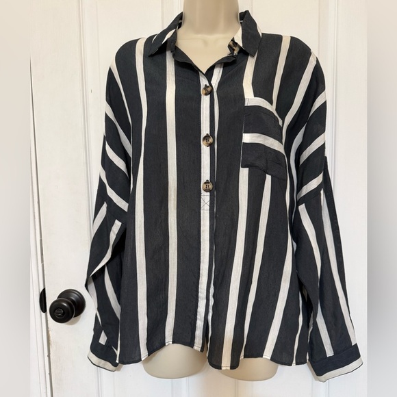 Topshop Oversized Navy White Stripe Button Up Shirt Size 12 - Picture 3 of 4